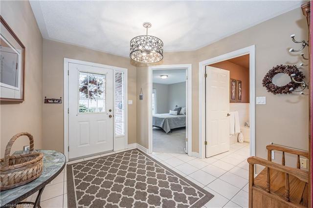 4 Parkside Drive, House detached with 3 bedrooms, 3 bathrooms and 2 parking in Guelph ON | Image 23