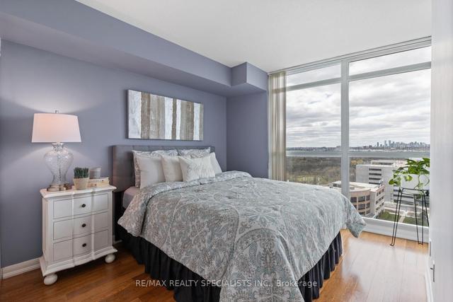 1405 - 235 Sherway Gardens Rd, Condo with 2 bedrooms, 2 bathrooms and 1 parking in Toronto ON | Image 7