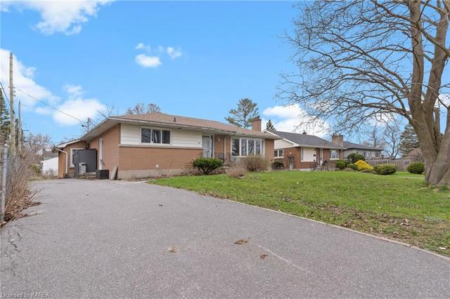 310 Arrowhead Place, House detached with 3 bedrooms, 2 bathrooms and 3 parking in Kingston ON | Image 23
