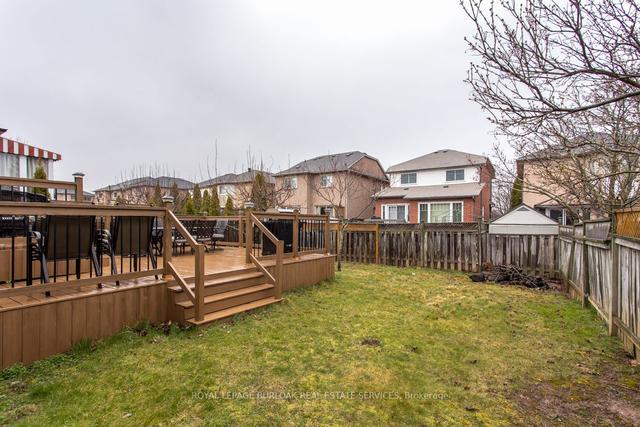 573 Phoebe Cres, House detached with 3 bedrooms, 3 bathrooms and 4 parking in Burlington ON | Image 37