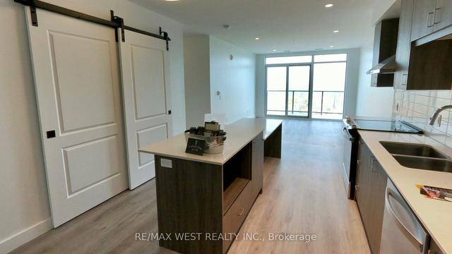 2005 - 50 Grand Ave S, Condo with 2 bedrooms, 2 bathrooms and 0 parking in Cambridge ON | Image 2