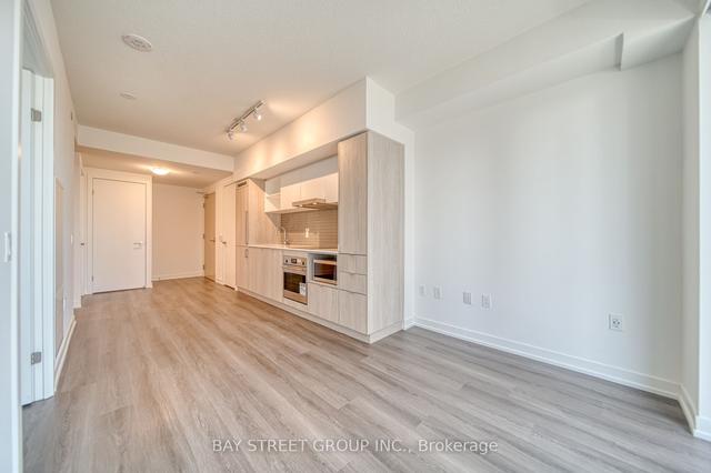 1608 - 138 Downes St, Condo with 1 bedrooms, 1 bathrooms and 0 parking in Toronto ON | Image 6
