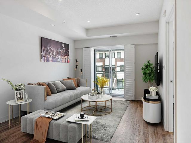 213 - 16 Markle Cres, Condo with 1 bedrooms, 2 bathrooms and 1 parking in Hamilton ON | Image 2