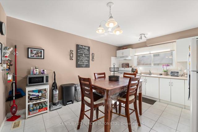 30 - 51 Caroga Crt, Townhouse with 3 bedrooms, 2 bathrooms and 2 parking in Hamilton ON | Image 2