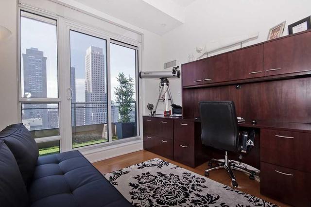 2603 - 35 Hayden St, Condo with 2 bedrooms, 2 bathrooms and 1 parking in Toronto ON | Image 7