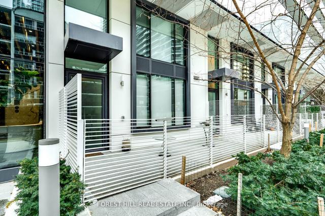 101 - 161 Roehampton Ave, Townhouse with 2 bedrooms, 3 bathrooms and 2 parking in Toronto ON | Image 12