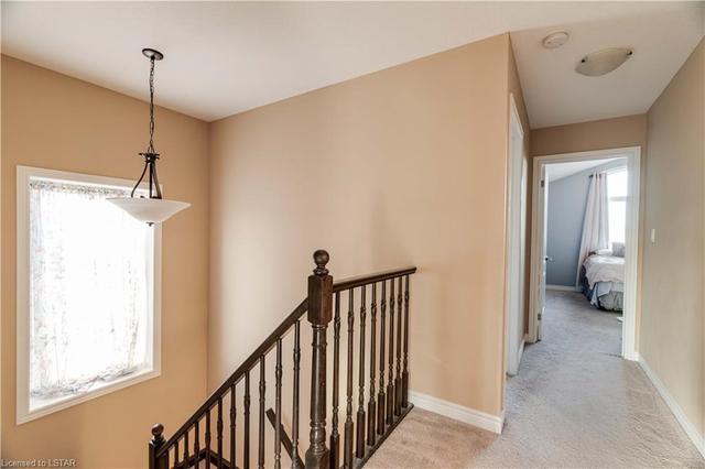 6861 Vallas Circle, House detached with 4 bedrooms, 2 bathrooms and 3 parking in London ON | Image 22