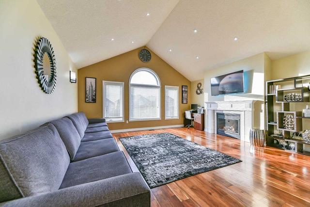 56 Seclusion Cres, House detached with 4 bedrooms, 4 bathrooms and 6 parking in Brampton ON | Image 16