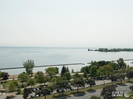 1003 - 1910 Lake Shore Blvd W, Condo with 2 bedrooms, 2 bathrooms and 1 parking in Toronto ON | Image 9