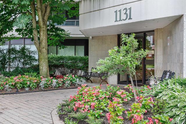 301 - 1131 Steeles Ave W, Condo with 2 bedrooms, 2 bathrooms and 1 parking in Toronto ON | Image 8