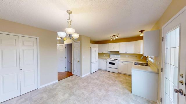 6301 90 Street, Home with 4 bedrooms, 1 bathrooms and null parking in Grande Prairie AB | Image 7