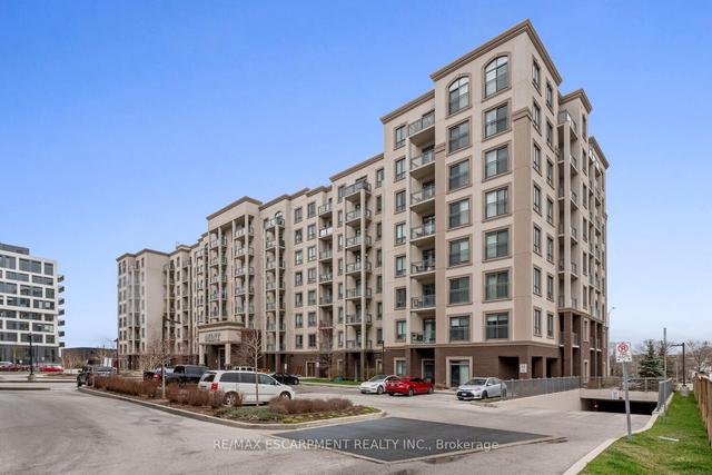 308 - 2490 Old Bronte Rd, Condo with 2 bedrooms, 2 bathrooms and 1 parking in Oakville ON | Image 12