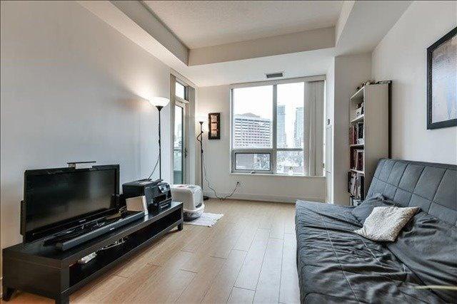 401 - 120 Homewood Ave, Condo with 2 bedrooms, 2 bathrooms and 1 parking in Toronto ON | Image 7