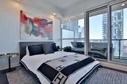 1701 - 290 Adelaide St W, Condo with 2 bedrooms, 1 bathrooms and 1 parking in Toronto ON | Image 8
