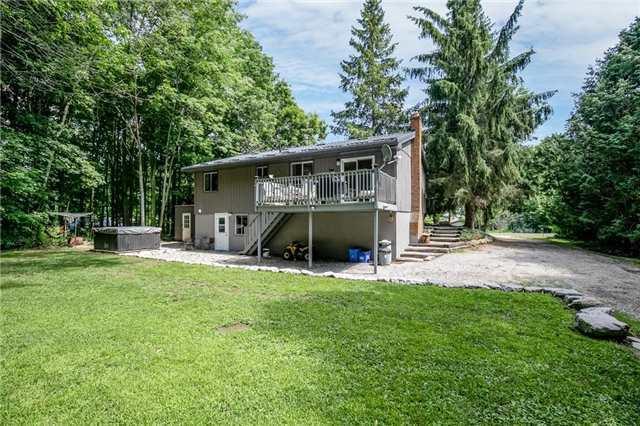 470 Lakeshore Rd E, House detached with 3 bedrooms, 1 bathrooms and 6 parking in Oro Medonte ON | Image 3