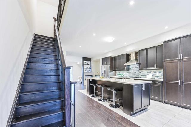 8 Mcgurran Lane, House semidetached with 3 bedrooms, 4 bathrooms and 2 parking in Richmond Hill ON | Image 18