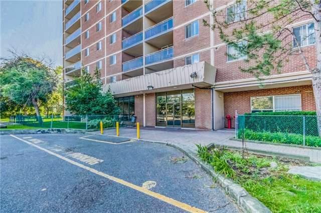 1003 - 49 Silverstone Dr, Condo with 2 bedrooms, 2 bathrooms and 1 parking in Toronto ON | Image 2