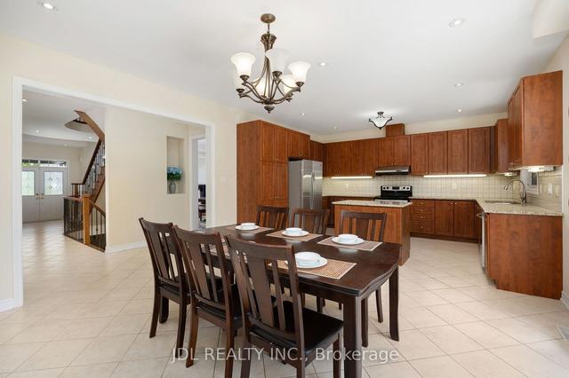 19 Princess Isabella Crt, House detached with 4 bedrooms, 5 bathrooms and 6 parking in Vaughan ON | Image 2
