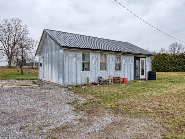 1668 Norfolk County Road 21, House detached with 3 bedrooms, 1 bathrooms and null parking in Norfolk County ON | Image 33