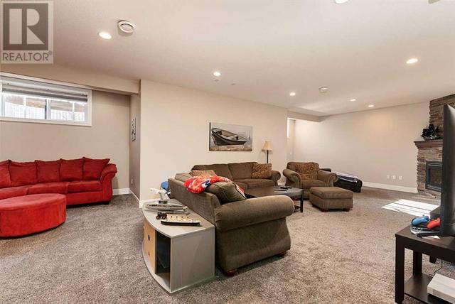 7303 - 37 Streetclose, House detached with 3 bedrooms, 2 bathrooms and 629 parking in Lloydminster (Part) AB | Image 24