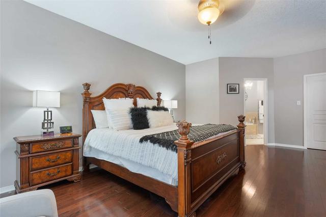 49 Webb Ave, House detached with 2 bedrooms, 3 bathrooms and 4 parking in Brantford ON | Image 18