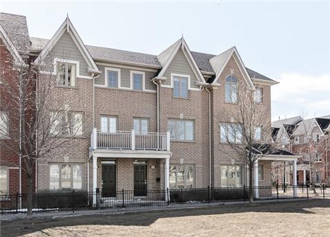 T.H. 10 - 200 Tenth St, Townhouse with 2 bedrooms, 3 bathrooms and 2 parking in Toronto ON | Image 1