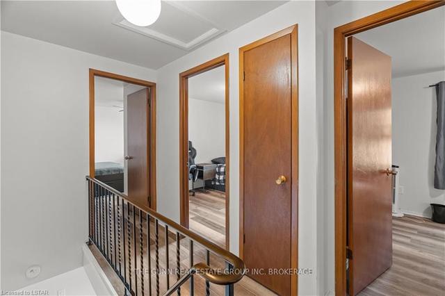 54 - 230 Clarke Rd E, House attached with 4 bedrooms, 2 bathrooms and 2 parking in London ON | Image 4