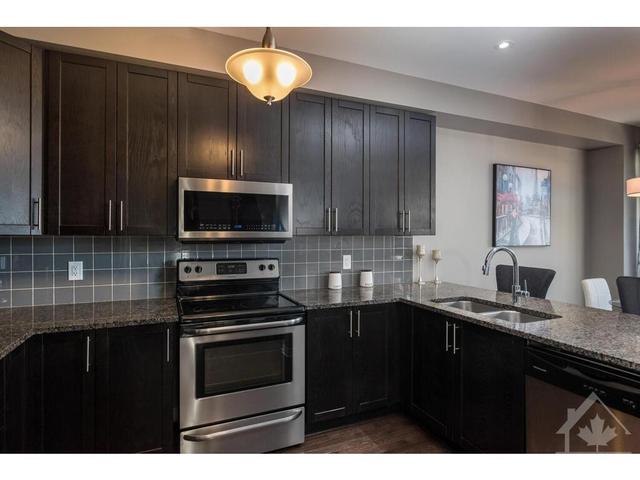 508 Knotridge Street, Townhouse with 4 bedrooms, 3 bathrooms and 2 parking in Ottawa ON | Image 9