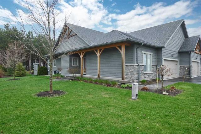 70 Landscape Dr, House attached with 2 bedrooms, 3 bathrooms and 6 parking in Oro Medonte ON | Image 28
