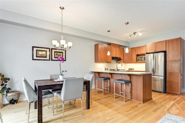 268 Stedman Street, Townhouse with 3 bedrooms, 3 bathrooms and 3 parking in Ottawa ON | Image 9