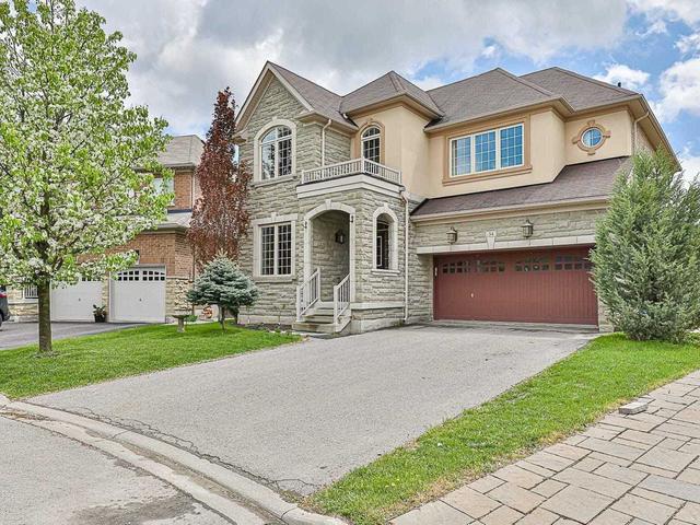 34 Heaney Crt, House detached with 4 bedrooms, 4 bathrooms and 6 parking in Aurora ON | Image 1
