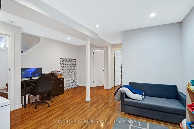 135 William St, House detached with 3 bedrooms, 3 bathrooms and 5 parking in Toronto ON | Image 16