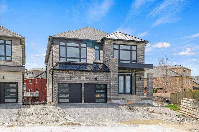 2 Bunn Crt, House detached with 4 bedrooms, 4 bathrooms and 6 parking in Aurora ON | Image 12