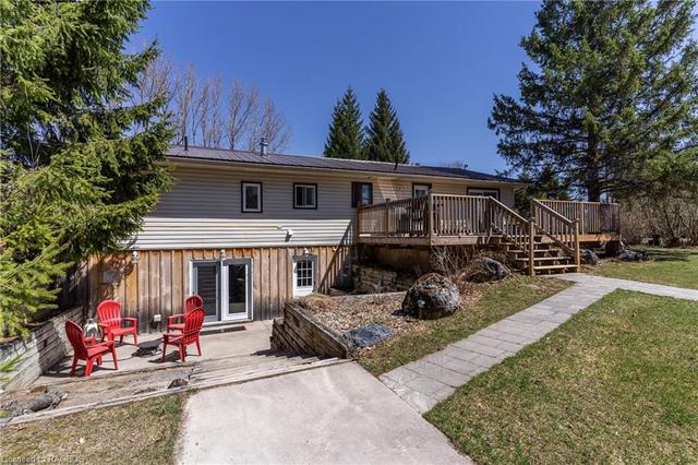 580335 Sideroad 60, House detached with 4 bedrooms, 2 bathrooms and 20 parking in Chatsworth ON | Image 34