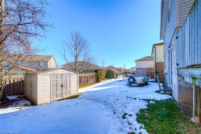 155 Daimler Drive, House detached with 4 bedrooms, 2 bathrooms and null parking in Kitchener ON | Image 32