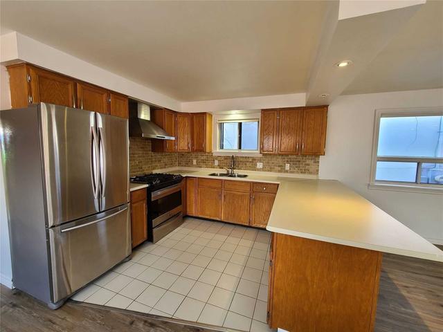 293 Bogert Ave, House detached with 2 bedrooms, 1 bathrooms and 2 parking in Toronto ON | Image 11