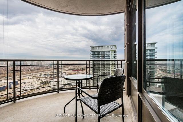 2802 - 385 Prince Of Wales Dr, Condo with 2 bedrooms, 1 bathrooms and 1 parking in Mississauga ON | Image 9