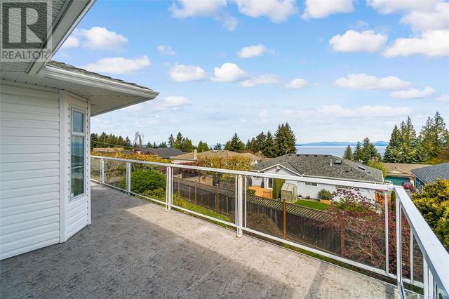 5658 Malibu Terr, House detached with 6 bedrooms, 4 bathrooms and 4 parking in Nanaimo BC | Image 8