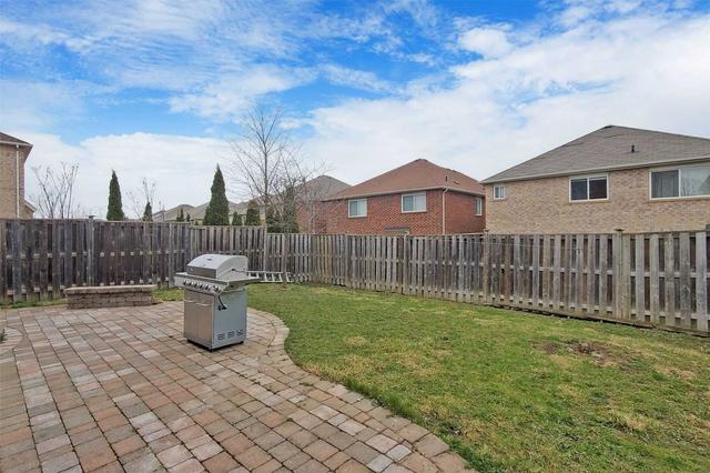 17 Clapperton Dr, House detached with 4 bedrooms, 4 bathrooms and 5 parking in Ajax ON | Image 32