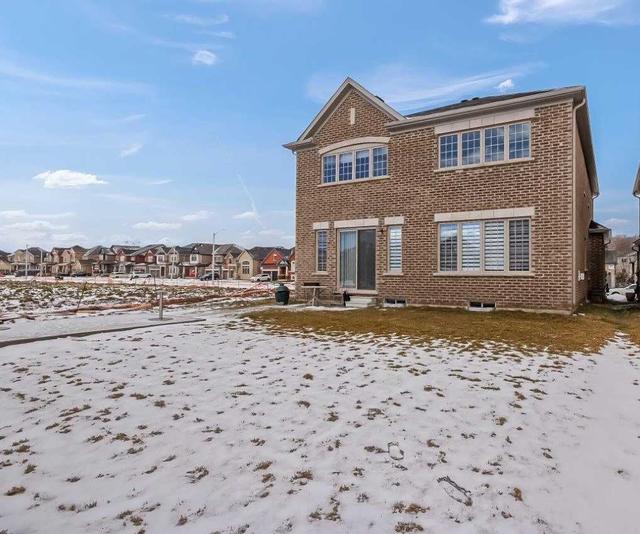 1750 Emberton Way, House detached with 4 bedrooms, 4 bathrooms and 5 parking in Innisfil ON | Image 13