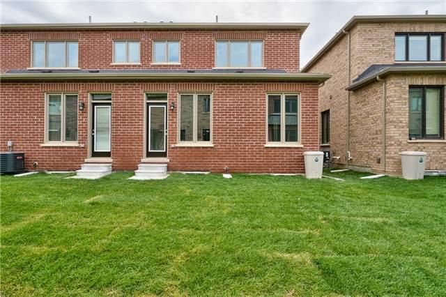 1251 Hamman Way, House semidetached with 3 bedrooms, 3 bathrooms and 1 parking in Milton ON | Image 3