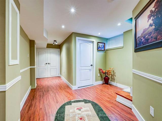 2518 Stillmeadow Rd, House detached with 3 bedrooms, 2 bathrooms and 9 parking in Mississauga ON | Image 14