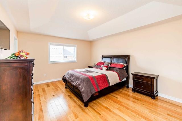 103 Mcgahey St E, House attached with 3 bedrooms, 3 bathrooms and 4 parking in New Tecumseth ON | Image 26