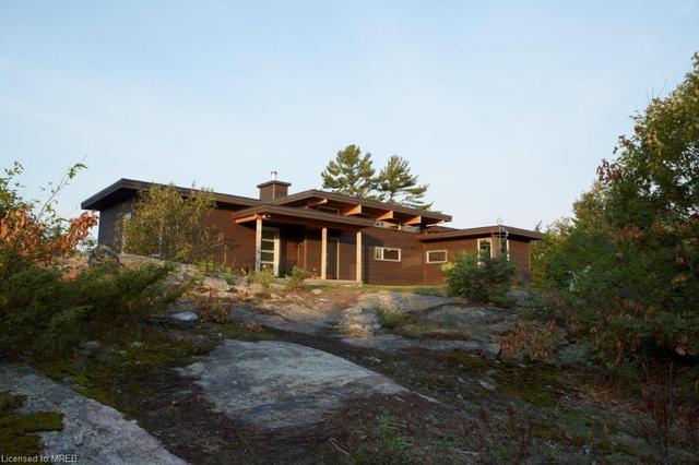 b424 Pt Ruby Island, House detached with 3 bedrooms, 1 bathrooms and null parking in Parry Sound ON | Image 4