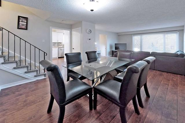 3307 Tallmast Cres, House semidetached with 4 bedrooms, 2 bathrooms and 4 parking in Mississauga ON | Image 36