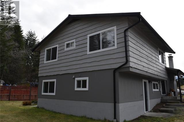 630 Dogwood Dr, House detached with 4 bedrooms, 2 bathrooms and 2 parking in Gold River BC | Image 27