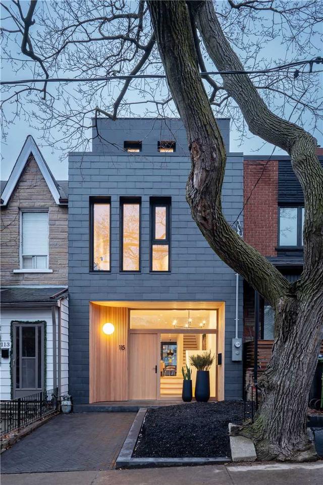 115 Harrison St, House semidetached with 3 bedrooms, 4 bathrooms and 1 parking in Toronto ON | Image 14