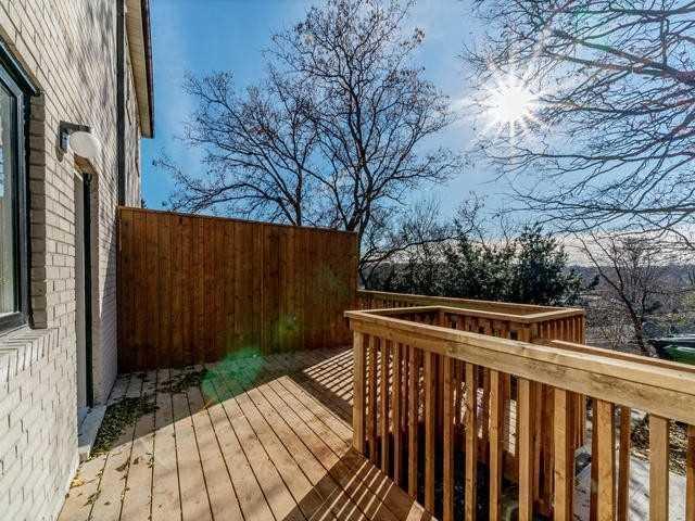 208 Gooch Ave, House semidetached with 3 bedrooms, 3 bathrooms and 6 parking in Toronto ON | Image 16