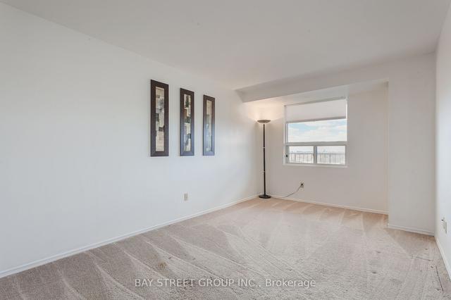 717 - 2 Raymerville Dr, Condo with 2 bedrooms, 2 bathrooms and 1 parking in Markham ON | Image 6