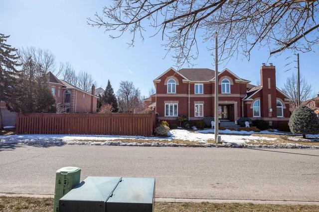 2078 Perran Dr, House detached with 4 bedrooms, 4 bathrooms and 6 parking in Mississauga ON | Image 29
